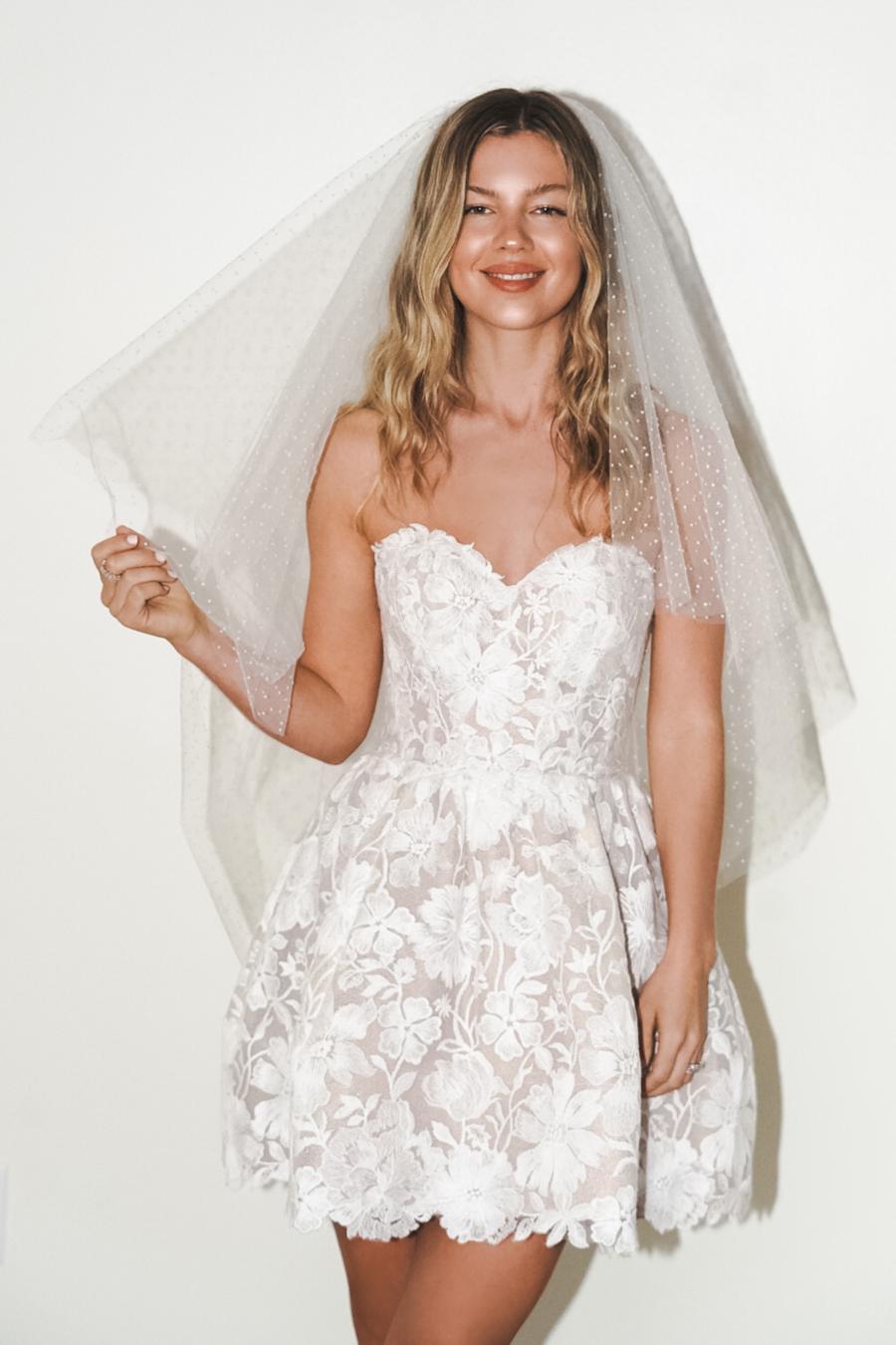 By Watters. Marlin Veil Image 8