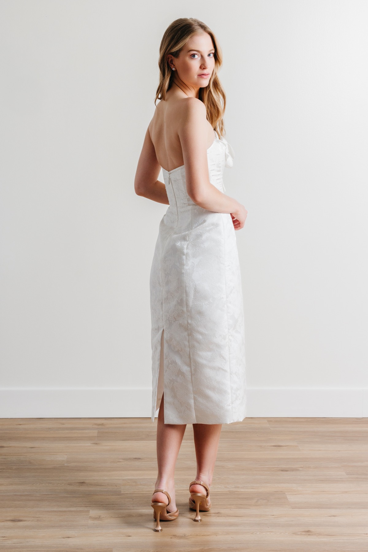 knee length dresses for ladies Seaside – Modatrova main image 0