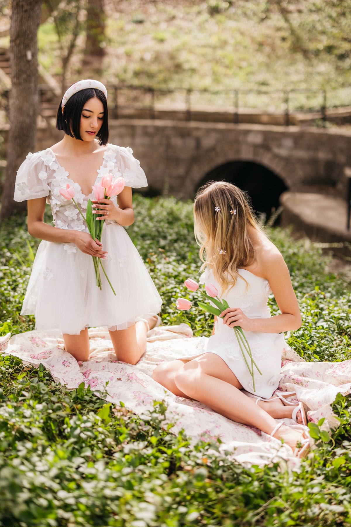 Tulip 39702 | By Watters | By Watters.